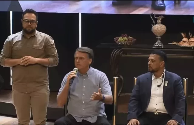 bolsonaro-manaus