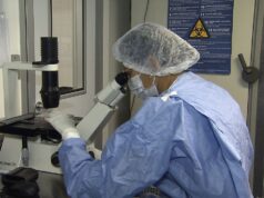 Saiba como cientistas “curaram” pacientes infectados com HIV