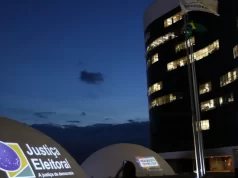 Eleições: TSE assina acordo com big techs para combater desinformação