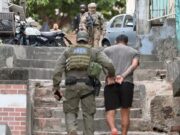 Operação prende 6 integrantes do CV que monitoravam embarcações da polícia para facilitar tráfico de drogas no AM