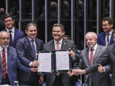 Congresso promulga emenda do fim da 6×1; escala 5×2 começa em 60 dias
