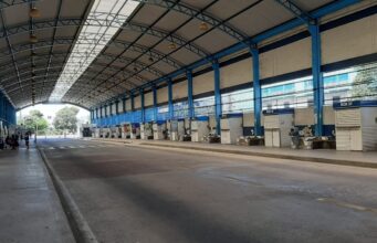 Ônibus não voltam a circular nesta segunda por conta de atentados em Manaus, diz Sinetram