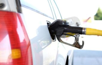 Com sucessivos aumentos, preço de combustíveis afeta rotina de quem trabalha com transportes no AM