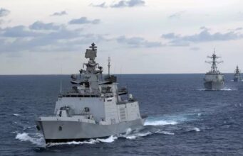 Índia implanta força-tarefa naval com navios de guerra no Mar da China