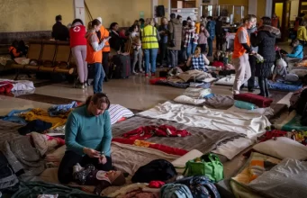 Ucrânia tenta abrir novos corredores humanitários nesta sexta-feira, dizem autoridades