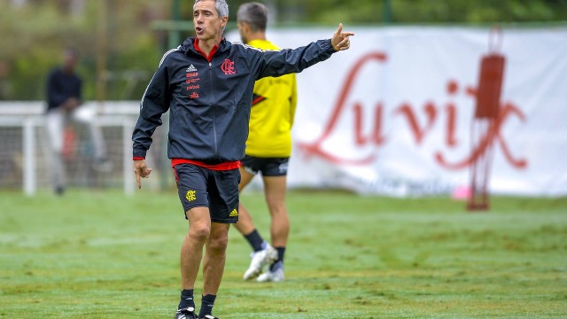 paulo-sousa-em-treino-do-flamengo.