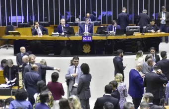 Câmara deve votar tributação de offshores em meio a insatisfações com Planalto