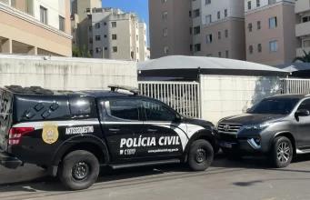 Delegada que ficou mais de 30 horas confinada em apartamento tem prisão decretada