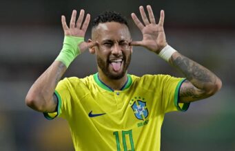 Neymar lidera ranking de artilheiros brasileiros em atividade; veja ranking