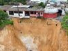 Cratera cresce após forte chuva em Manaus e causa risco de desabamento na Zona Norte
