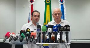 Roberto Cidade registra candidatura ao ‘governo tampão’ do AM; Serafim Corrêa será vice