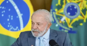 “Fizeram conosco, a gente vai fazer com eles”, diz Lula sobre EUA