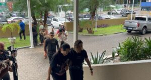 Policiais são presos em operação que mira agiotagem, extorsão e lavagem de dinheiro no AM