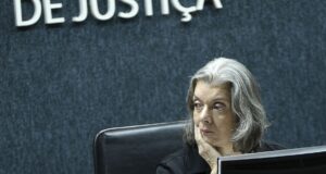 Cármen Lúcia vota por derrubar flexibilização da Lei da Ficha Limpa