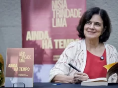 Nísia Trindade lança livro sobre bastidores da covid-19