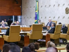 Tribunais descumprem limite a penduricalhos e salários chegam a R$ 1 milhão