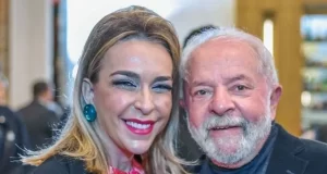 Lobista que Lula diz desconhecer tem mais de dez fotos com presidente