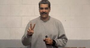 Jornal: foto de Maduro na prisão foi tirada para família no Dia dos Pais