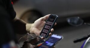 Seu nome está na lista? RecuperaFone faz devolução de celulares no Centro de Convenções do Amazonas