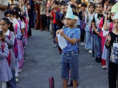 Alunos voltam às aulas presenciais em Gaza depois de três anos