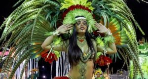 Nova rainha do folclore do Garantido, Isabelle Alcântara revela emoção ao receber convite: ‘Pulei de alegria’